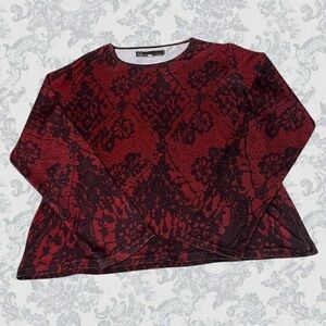 Women’s Red and Black Gothic Floral Patterned Long Sleeve Top